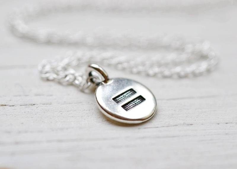 Sterling Silber Gleichheit Zeichen Halskette, Stolz Jetzt Gleiche Rechte Schmuck von TaraFloraStudio