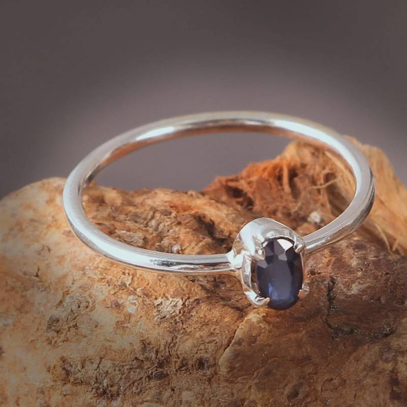 925 Sterling Silber Diffusion Blauer Saphir Ring - September Geburtsstein von Tarageminternational
