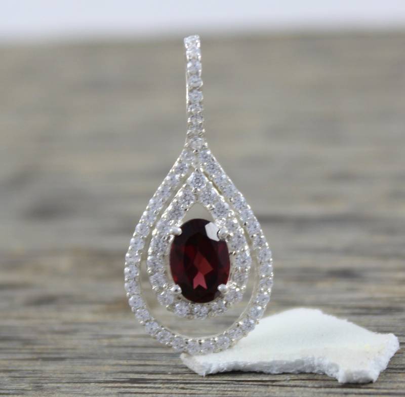 Handgemachte Sterling Silber Granat Anhänger Januar Birthstone Schmuck von Tarageminternational