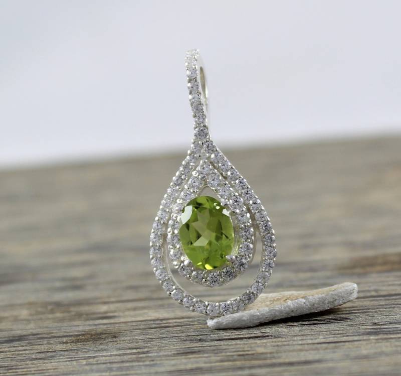 sterling Silber Peridot Anhänger August Birthstone Schmuck von Tarageminternational