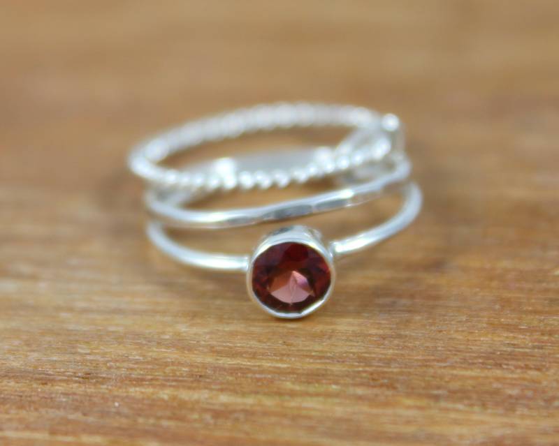 Handgemachte 925 Sterling Silber Rot Granat Ring - Januar Geburtsstein von Tarageminternational