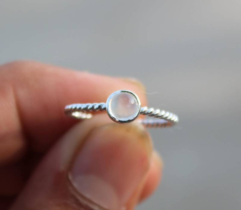 Mondstein Ring Handgemachte Sterling Silber Band von Tarageminternational