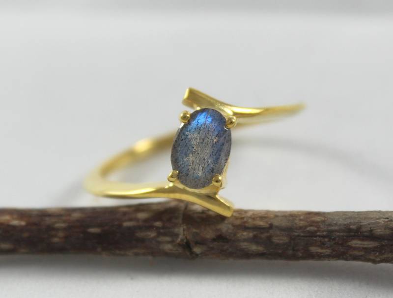 Natürlicher Labradorit Goldring - Ovaler Edelstein Ring | Us Größe 3-13 von Tarageminternational