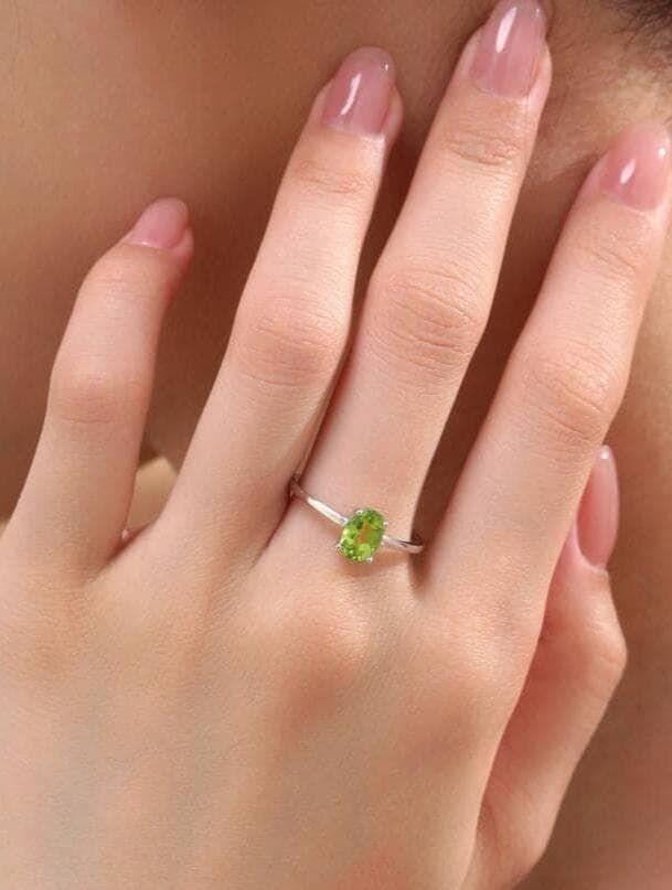 Oval Peridot Sterling Silber Ring August Birthstone Schmuck von Tarageminternational