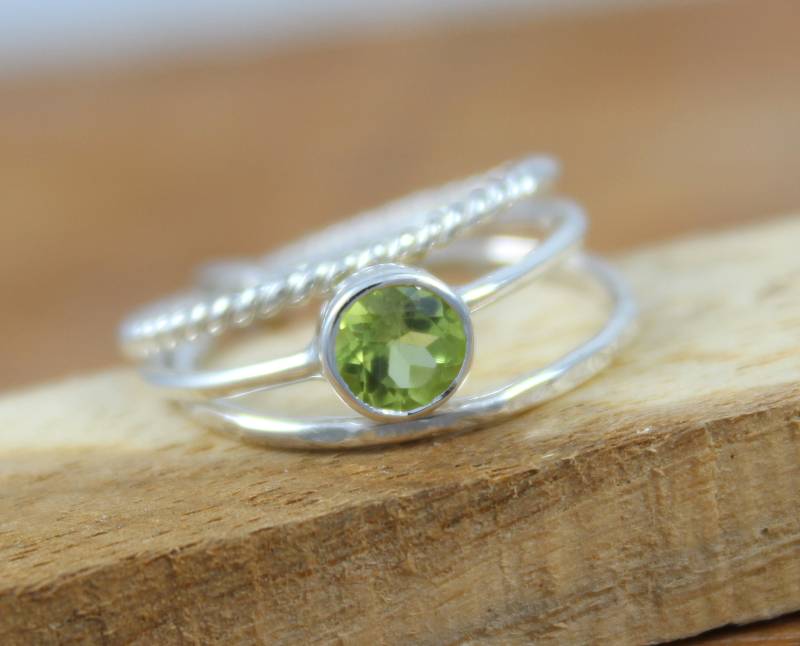 Peridot Sterling Silber Ring Set - August Geburtsstein von Tarageminternational
