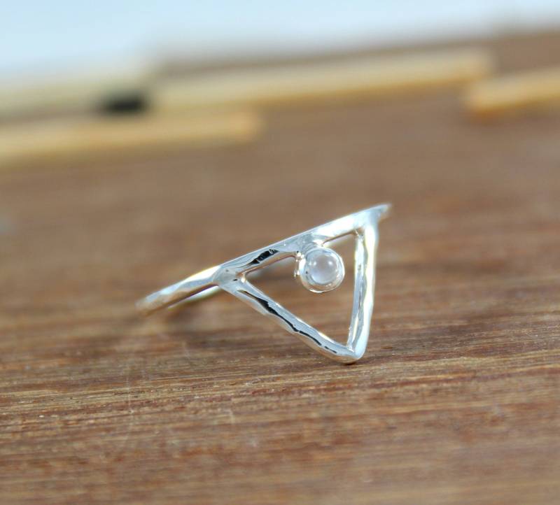 Trillion Mondstein Ring Sterling Silber Juni Geburtsstein von Tarageminternational