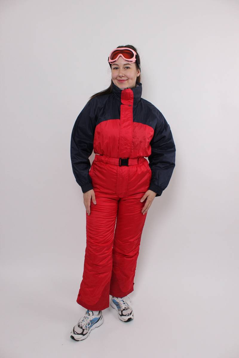 90S Roter Ski-Overall Vintage Schneeanzug, One Piece, Größe S von TarasCommon