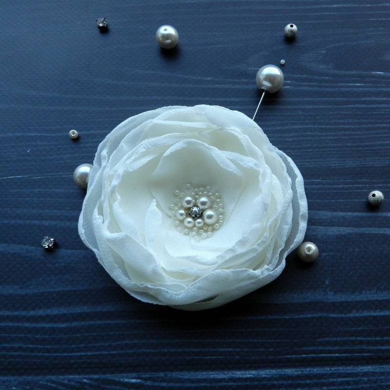 Seidenblumen Brosche Anstecknadel Frau Schmuck Kleid Accessoires Seidenblumen Brosche Anstecknadel Frau Schmuck Kleid Accessoires von TarnavskayaStudio