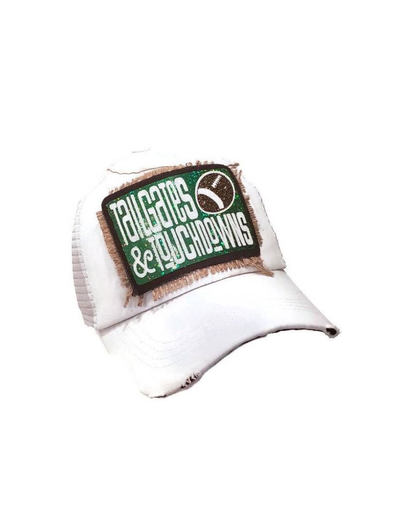Klappen Und Touchdowns Weiß Beunruhigt Trucker Mütze von TaruCreative