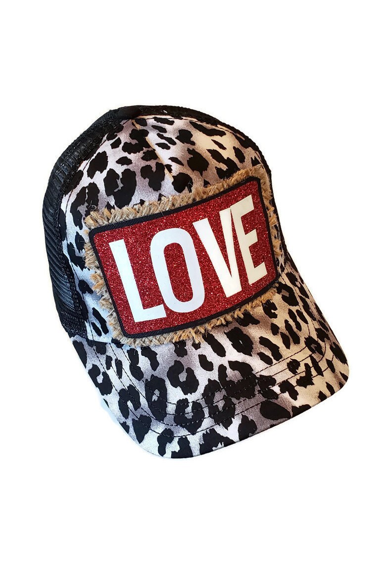 Rot-Liebe-Silber Leopard Trucker Mütze von TaruCreative