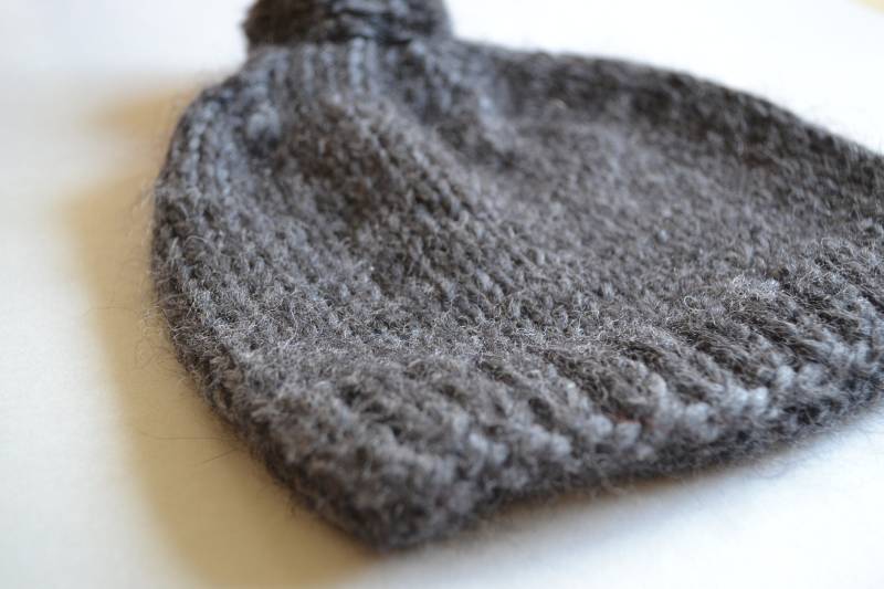 Handgefertigte Bommelmütze Für Kleinkind Handgefertigte Bommelmütze Für Kleinkind von TaschaStore