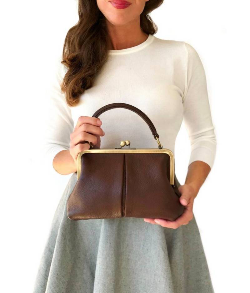 Taschenkinder Umhängetasche Leder Handtasche "Kleine Olive" in braun Schultertasche Vintage Tasche, Echtes Leder vom Rind von Taschenkinder