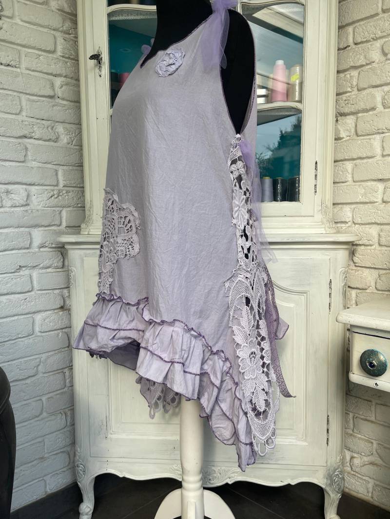 Top Bluse Oversized Lagenlook Flieder Handgefärbt Baumwollbluse Mit Rüschen Größe 34 Bis 46 Taschenwerk Oversizedbluse von TaschenwerkCS