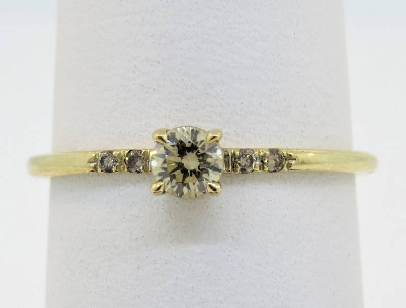 14K Gelbgold 0.30Ct Champagner Diamant Ring Verlobungsring Stapelbarer Ehering Jubiläumsring Micro Pave Versprechensring 14K Gelbgold 0.30Ct Champagner Diamant Ring Verlobungsring Stapelbarer Ehering Jubiläumsring Micro Pave Versprechensring von Tasiyanjewelrydesign