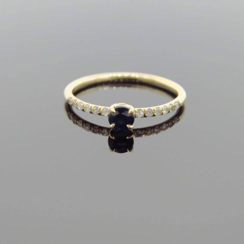14K Gelbgold 0.42Ct Saphir & Diamant Micro Pave Ring Verlobungsring Hochzeitsring Jubiläumsring Stapelbarer von Tasiyanjewelrydesign