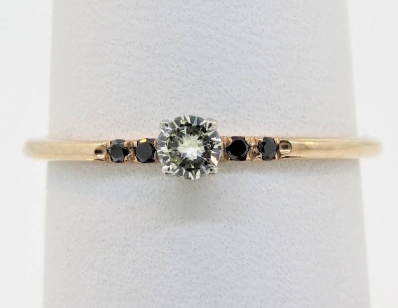 14K Gold Band 0.15Ct Weißer Diamant & Schwarzer Verlobungsring Ehering Jubiläumsring Stapelbarer Ring Brautring Versprechensring 14K Gold Band 0.15Ct Weißer Diamant & Schwarzer Verlobungsring Ehering Jubiläumsring Stapelbarer Ring Brautring Versprechensring von Tasiyanjewelrydesign