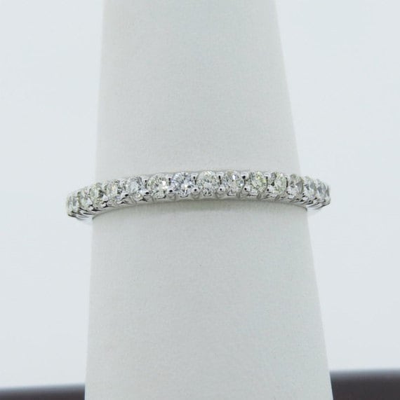 14K Weißgold 0, 37 Ct Diamant Ehering, Stapelbar Ring, Jubiläumsring, Halbe Eternity Band, Brautring, Versprechen Geschenk Für Sie 14K Weißgold 0, 37 Ct Diamant Ehering, Stapelbar Ring, Jubiläumsring, Halbe Eternity Band, Brautring, Versprechen Geschenk Für Sie von Tasiyanjewelrydesign