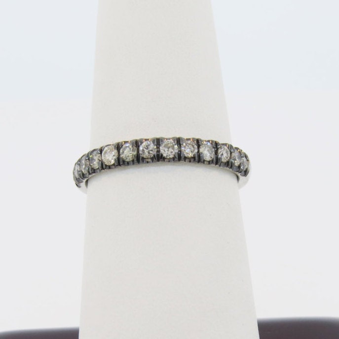 14K Weißgold 0, 46 Karat Schwarz Rhodium Überzogen 0.46Ct Champagner Diamant Micro Pave Ring Hochzeit & Verlobungsring Jubiläum Band Stapelbar 14K Weißgold 0, 46 Karat Schwarz Rhodium Überzogen 0.46Ct Champagner Diamant Micro Pave Ring Hochzeit & Verlobungsring Jubiläum Band Stapelbar von Tasiyanjewelrydesign