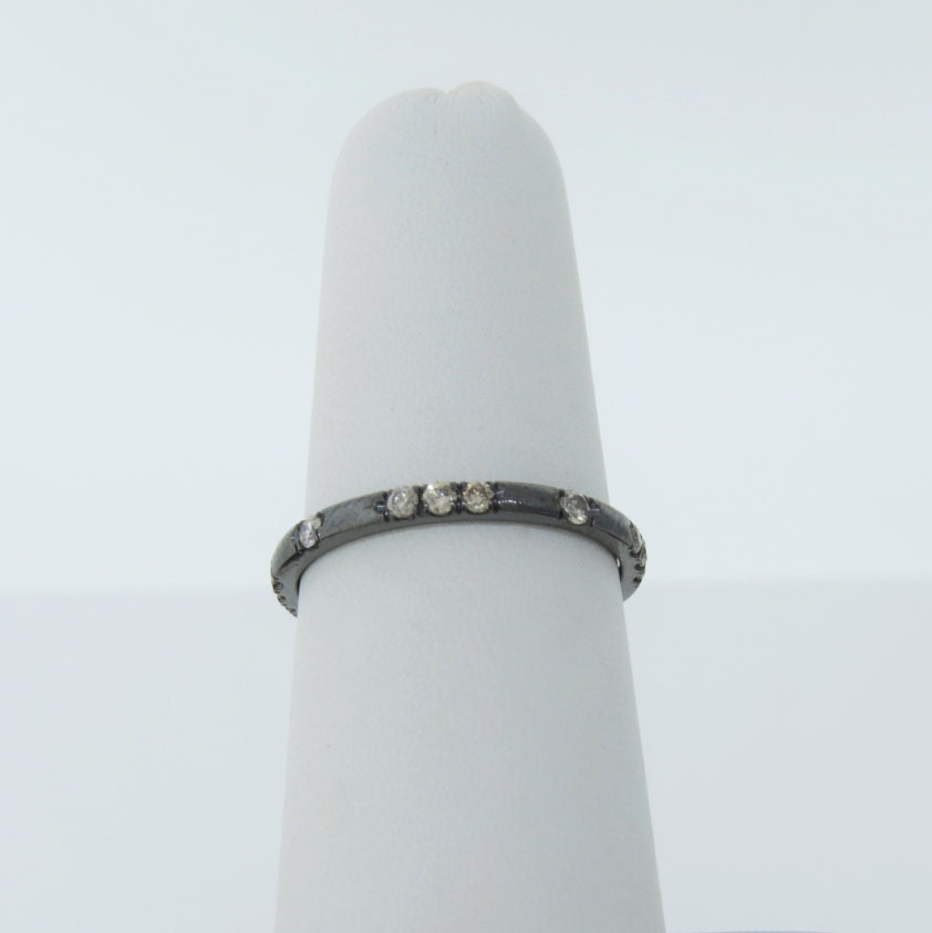 14K Weißgold 0.34Ct Schwarz Rhodiniert Champagner Diamant Ring Micro Pave Band Jubiläumsring Hochzeitsband Stapelbarer Eternity 14K Weißgold 0.34Ct Schwarz Rhodiniert Champagner Diamant Ring Micro Pave Band Jubiläumsring Hochzeitsband Stapelbarer Eternity von Tasiyanjewelrydesign