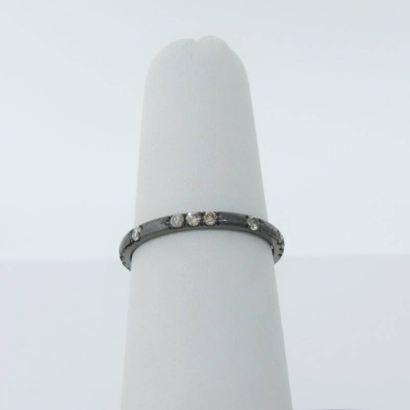 14K Weißgold 0.34Ct Schwarz Rhodiniert Champagner Diamant Ring Micro Pave Band Jubiläumsring Hochzeitsband Stapelbarer Eternity von Tasiyanjewelrydesign