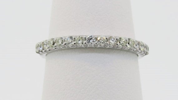 14K Weißgold 0.37Ct Diamant Ehering/Jubiläumsring Stapelbarer Ring Brautring Halbe Eternity Band, Versprechen Geschenk Für Sie von Tasiyanjewelrydesign