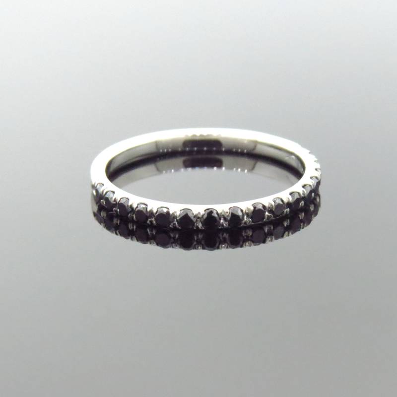 14K Weißgold 0.39Ct Schwarzer Diamant Mikro Pave Band/Ehering Jubiläumsring Stapelbarer Ring Diamantring 14K Weißgold 0.39Ct Schwarzer Diamant Mikro Pave Band/Ehering Jubiläumsring Stapelbarer Ring Diamantring von Tasiyanjewelrydesign