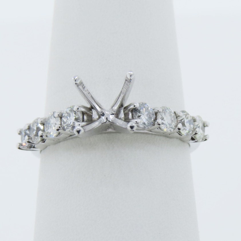 14K Weißgold 0.84 Karat Diamant Ehering & Verlobungsring Stapelbarer Ring Jubiläumsring | Ohne Mitte von Tasiyanjewelrydesign