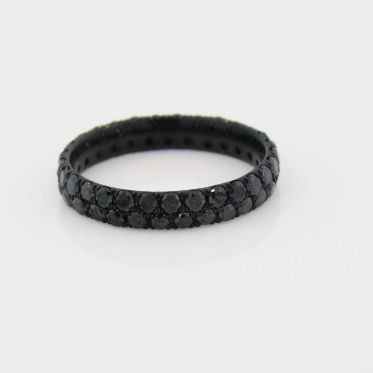 14K Weißgold Schwarz Rhodium Überzogen 1.77Ct Diamant Micro Pave Eternity Band Jubiläum Stapelbar Ring Brautring Versprechen 14K Weißgold Schwarz Rhodium Überzogen 1.77Ct Diamant Micro Pave Eternity Band Jubiläum Stapelbar Ring Brautring Versprechen von Tasiyanjewelrydesign