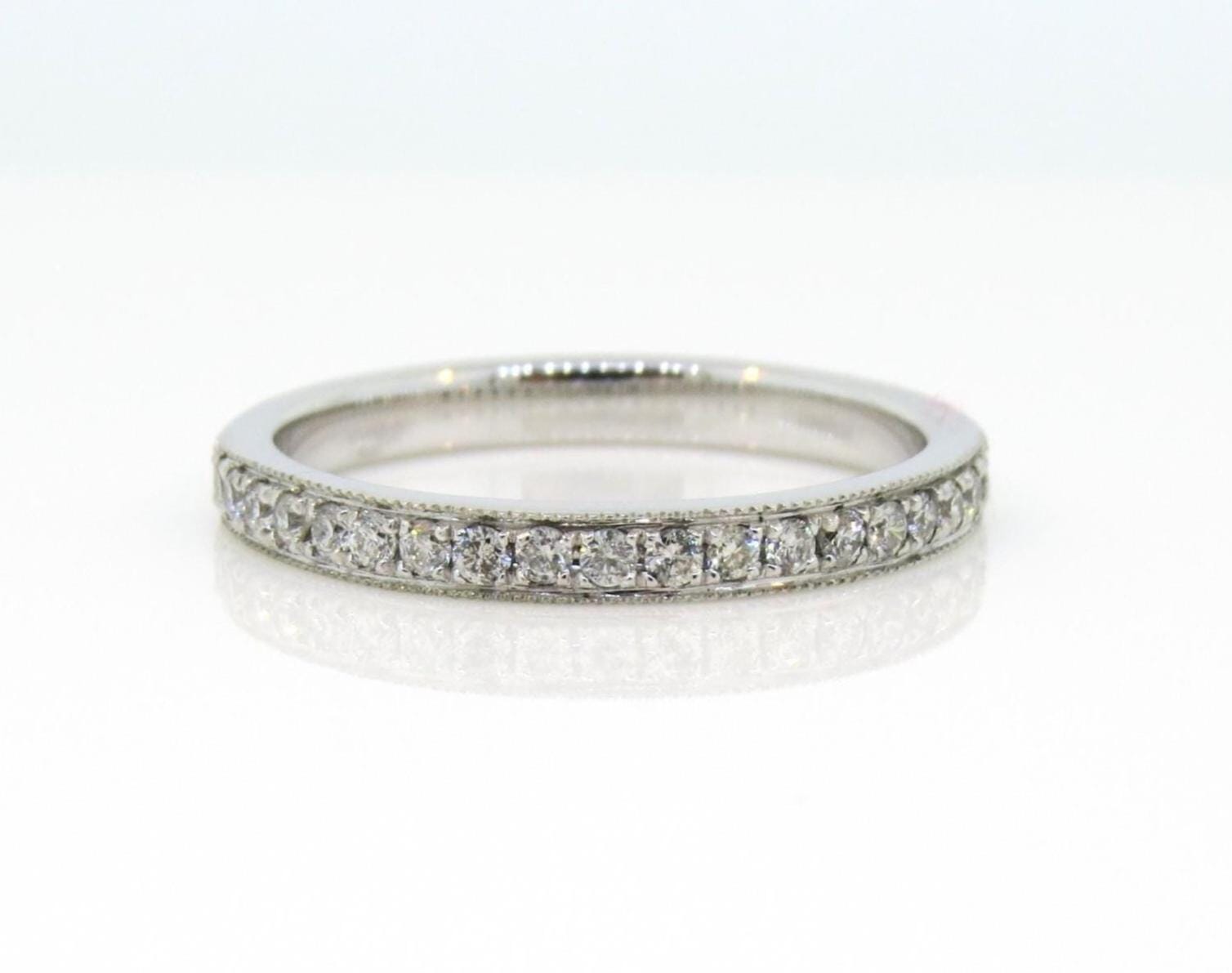 14K Weißgold Vintage Antik Stil 0.32Ct Diamant Micro Pave Ehering/Milgrain Ring Stapelbarer Jubiläumsband Geschenk Für Sie von Tasiyanjewelrydesign
