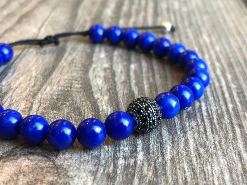 Blaues Perlenarmband, Adjustable Men Lapis Armband, Beaded Herrenschmuck, Handgemachtes Unisex-Armband von Tasseldelights