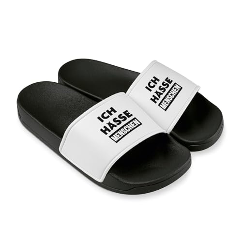 Tassenbrennerei Ich Hasse Menschen - Badelatschen für Herren & Frauen - Lustige Hausschuhe, Schlappen - Dusch- & Badeschuhe lustig (Schwarz, EU Schuhgrößensystem, Erwachsene, Numerisch, M, 45) von Tassenbrennerei