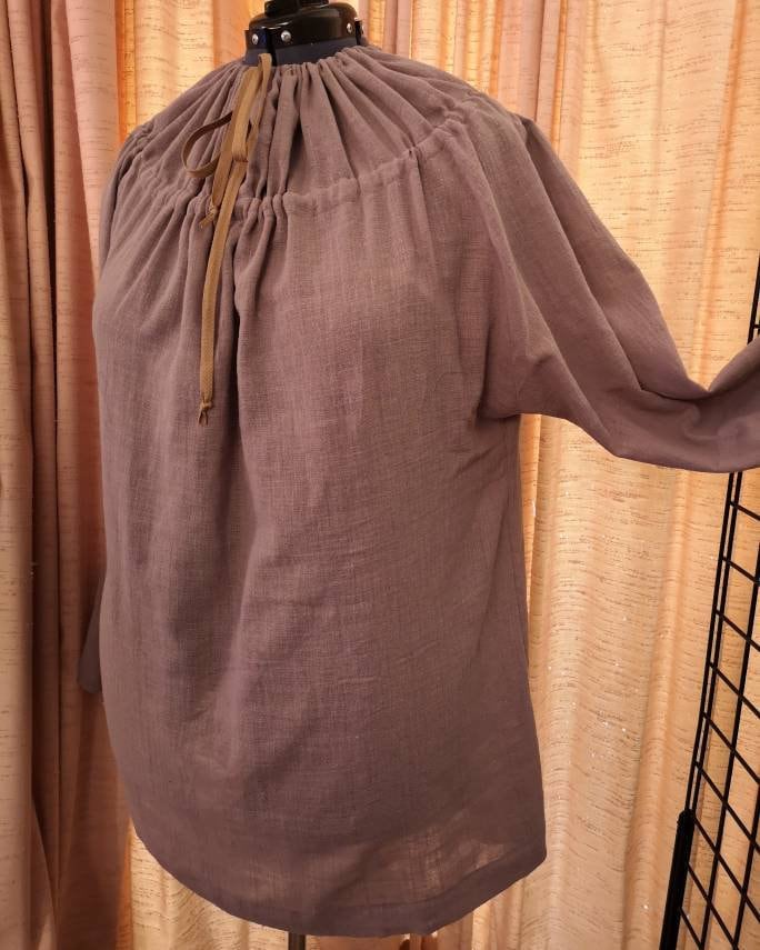 Catelyn Stark Inspiriert, Jon Snow, Arya, Sansa, Nordmann Leinen Oder Baumwollshirt, Trachtenunterhemd, Bauernbluse Catelyn Stark Inspiriert, Jon Snow, Arya, Sansa, Nordmann Leinen Oder Baumwollshirt, Trachtenunterhemd, Bauernbluse von TatianartCosplay