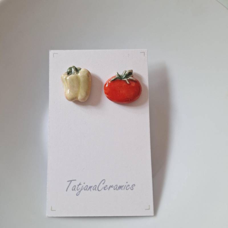 Handgemachte Keramik Ohrstecker Tomate & Paprika Bunter Sommer Schmuck Handgemachte Keramik Ohrstecker Tomate & Paprika Bunter Sommer Schmuck von TatjanaCeramics