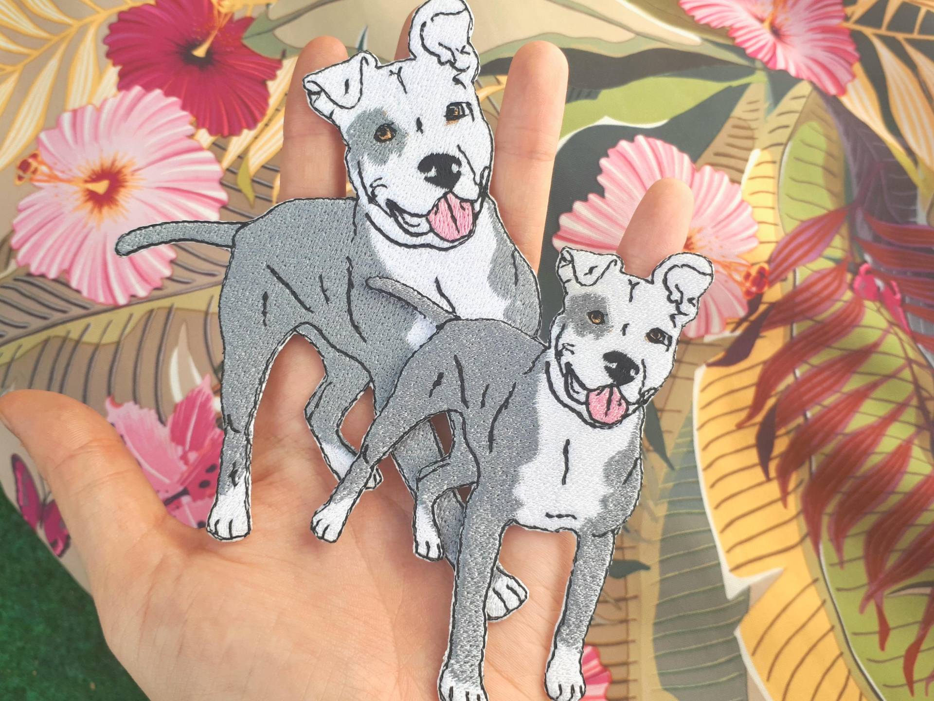 Iron-On Patch American Pit Bull Terrier Hund Groß Aufbügel Aufbügler Aufnäher Applikation Iron-On Patch American Pit Bull Terrier Hund Groß Aufbügel Aufbügler Aufnäher Applikation von TatjanaStickerei