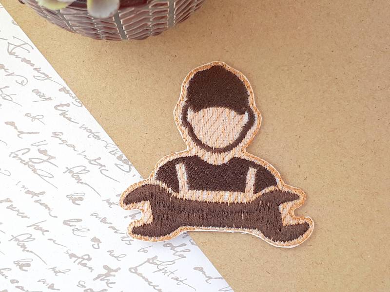 Iron-On Patch Schraubenschlüssel Mechaniker Reparierer Embroidery Design Für Männer Frauen Toolkit Werkzeugskiste von TatjanaStickerei