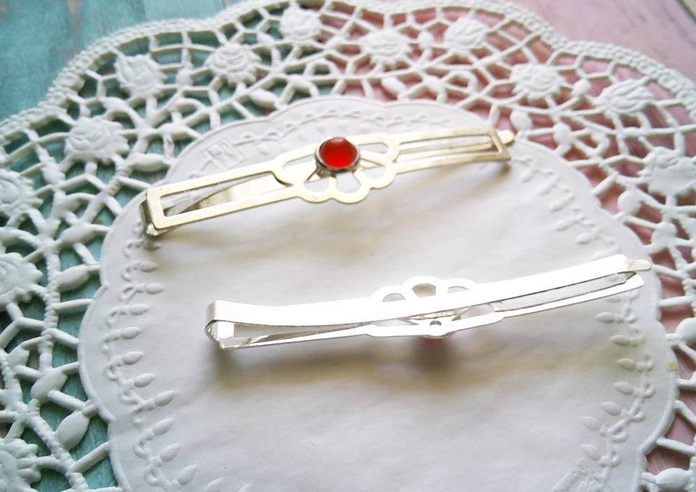 2 Versilberte Haarklemmen, Haarspangen Mit Einem Edelstein Karneol Cabochon von TatjanasJewelry