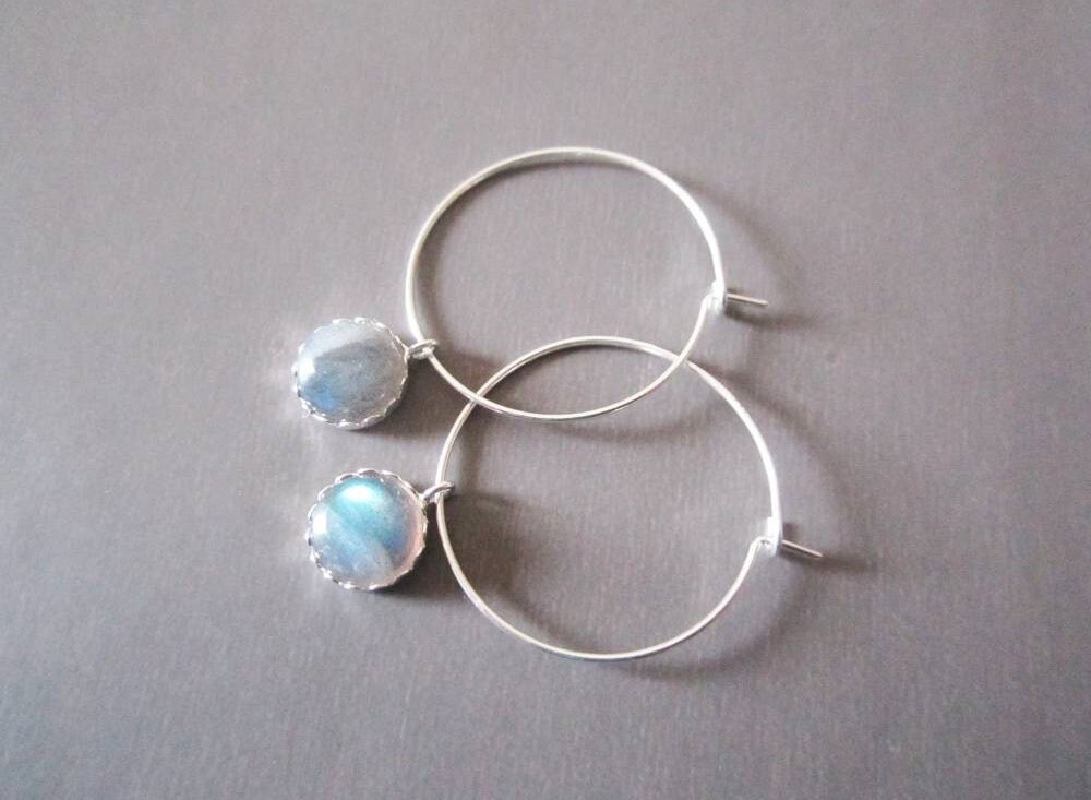 Creolen Aus 925Er Sterling Silber Und Einem Anhänger Mit Labradorit Cabochon Ohrschmuck Geschenk von TatjanasJewelry