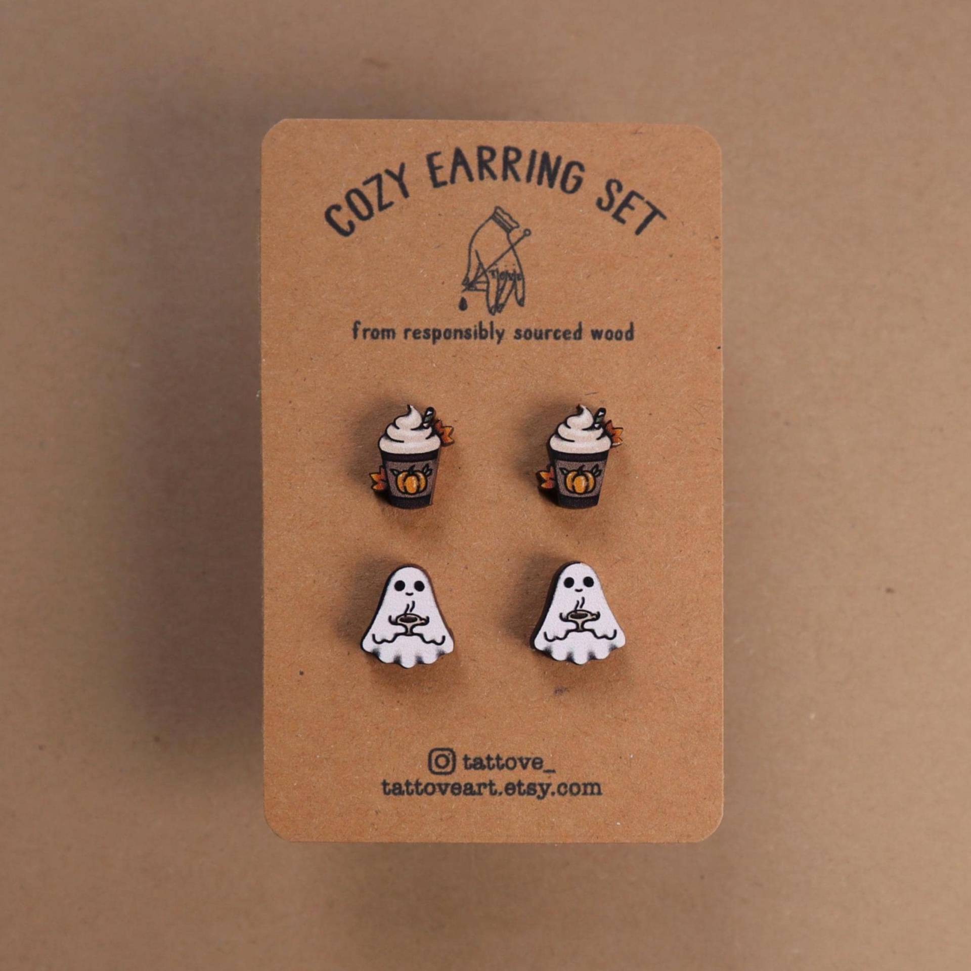 Ghost & Pumpkin Spice Latte Ohrringe Set Holz Ohrstecker Hölzerne Nettes Gruseliges Weihnachtsgeschenk Schmuck Kaffee-Liebhaber-Geschenk von TattoveArt