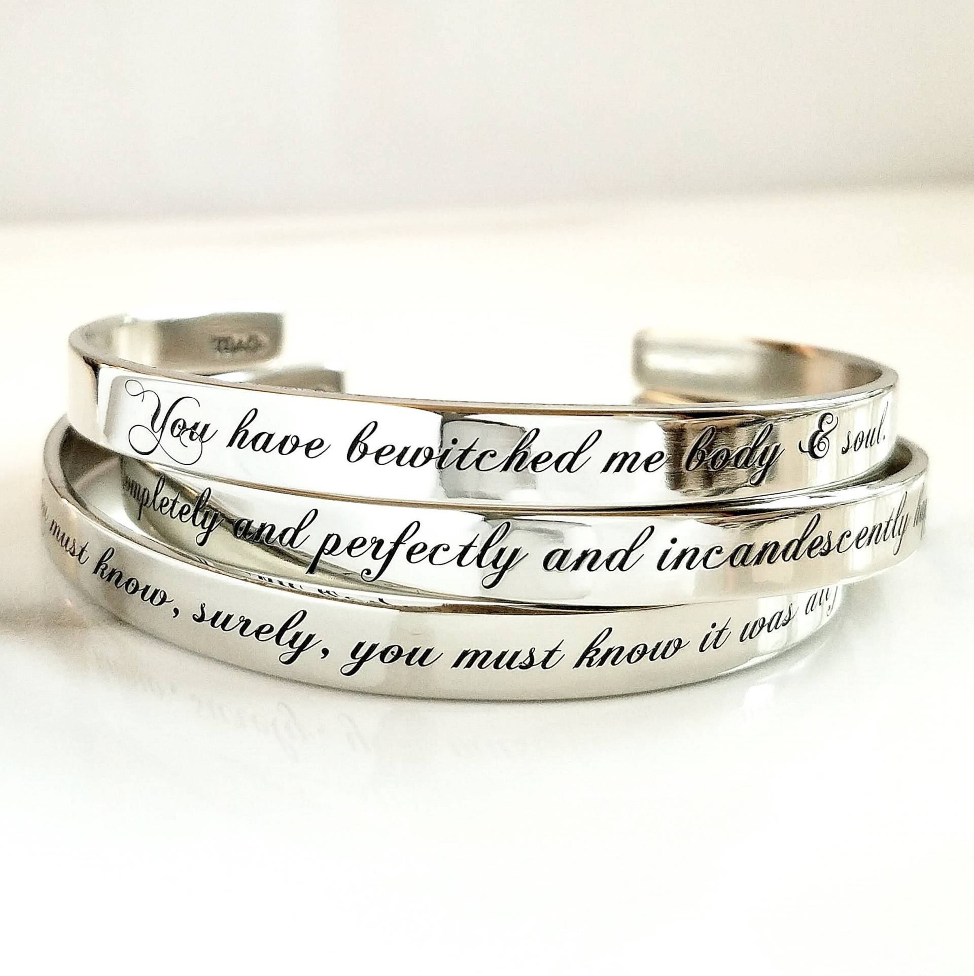 stolz & Vorurteil Armband. Elizabeth Bennet Und Mr. Darcy Schmuck. Jane Austen Wählen Sie Aus 3 Verschiedenen Zitaten. Tatum Bradley Co stolz & Vorurteil Armband. Elizabeth Bennet Und Mr. Darcy Schmuck. Jane Austen Wählen Sie Aus 3 Verschiedenen Zitaten. Tatum Bradley Co von TatumBradleyCo