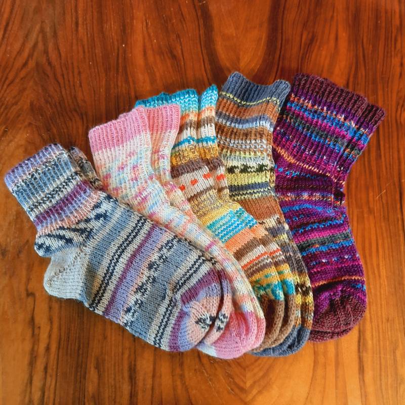 Handgestrickte Strümpfe Upcycling Socken von TausendFaden