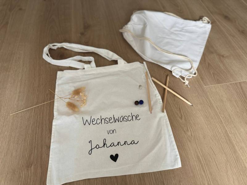 stoffbeutel | Wechselkleidung Jutebeutel Auf Wunsch Personalisiert Mit Z.b. Name Tragetasche Henkeltasche Einkaufen Farbe Weiß von TautropfenMagie