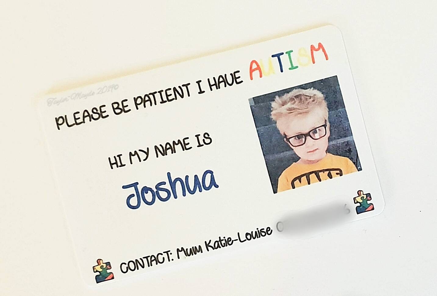 Personalisierte Id-Karten, Autismus-Bewusstsein, Visitenkarten, Demenz, Benachrichtigung Über Den Gesundheitszustand, Notfall-Brieftaschen Personalisierte Id-Karten, Autismus-Bewusstsein, Visitenkarten, Demenz, Benachrichtigung Über Den Gesundheitszustand, Notfall-Brieftaschen von TaylorMaydeuk