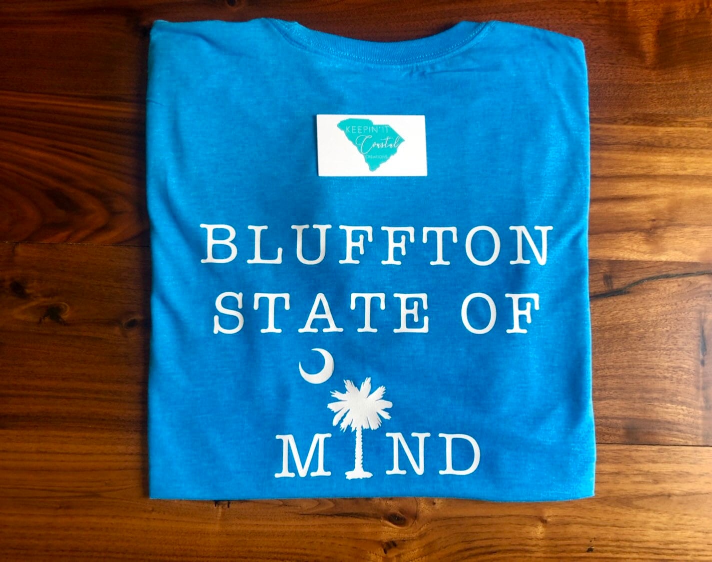 Bluffton Zustand Des Geistes Shirt - Lowcountry Palmetto Baum Und Mond Lokale Shirts Benutzerdefinierte Bluffton Zustand Des Geistes Shirt - Lowcountry Palmetto Baum Und Mond Lokale Shirts Benutzerdefinierte von TayloredtoCreateSC