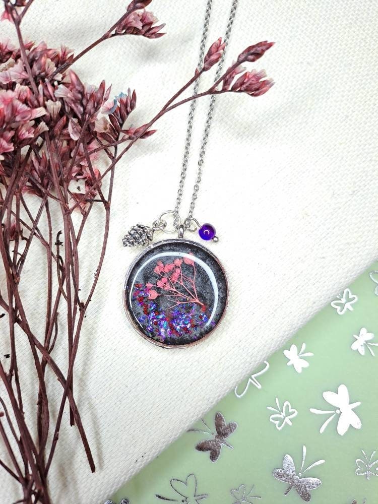 Kette Getrocknete Blumen Gepresste Blüten Ostern Gießharz Blumenschmuck Kette Getrocknete Blumen Gepresste Blüten Ostern Gießharz Blumenschmuck von TcheersHandmades