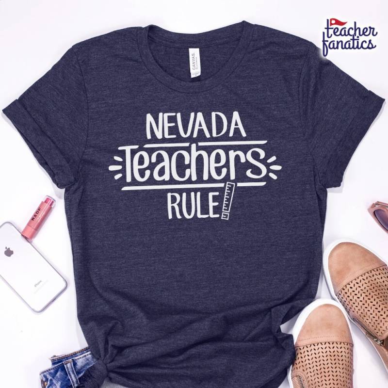 Nevada Teacher Rule School Spirit Shirt - Lustiges State Team T Neue Schüler Erzieher, Zukünftige Ausbilder, Nationale Bildungskonferenzen von TeacherFanatics