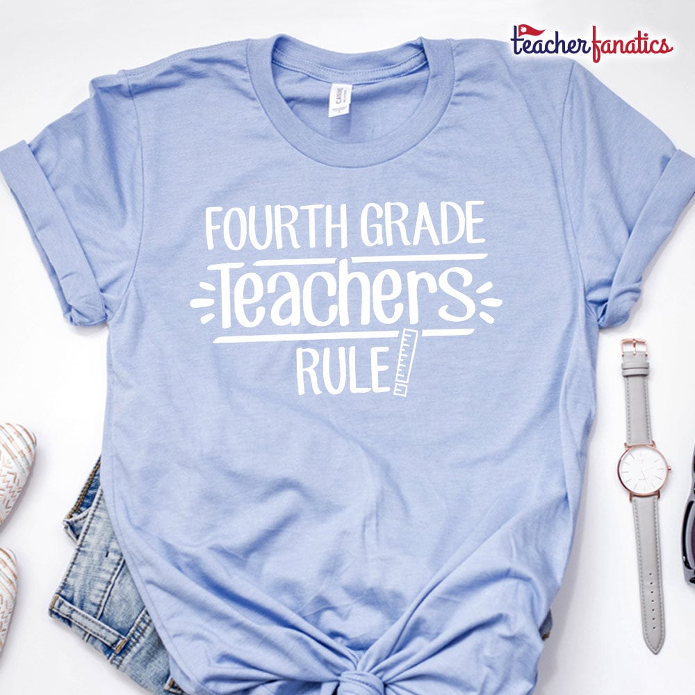 Vierte Klasse Lehrer Regel Shirt - 4. Crew/Squad Tribe Team Lustiges, Personalisiertes Lehrer-Anerkennungsgeschenk Vierte Klasse Lehrer Regel Shirt - 4. Crew/Squad Tribe Team Lustiges, Personalisiertes Lehrer-Anerkennungsgeschenk von TeacherFanatics