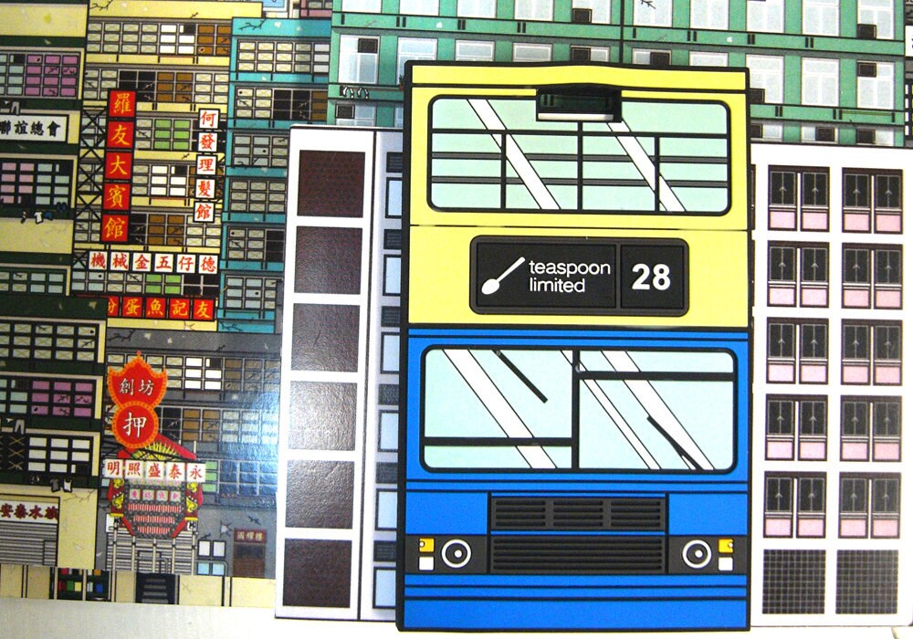 Blaue Bus Gepäckmarke, Die Ein Gepäck Darstellt, Stammt Aus Hong Kong Blaue Bus Gepäckmarke, Die Ein Gepäck Darstellt, Stammt Aus Hong Kong von TeaspoonLtd