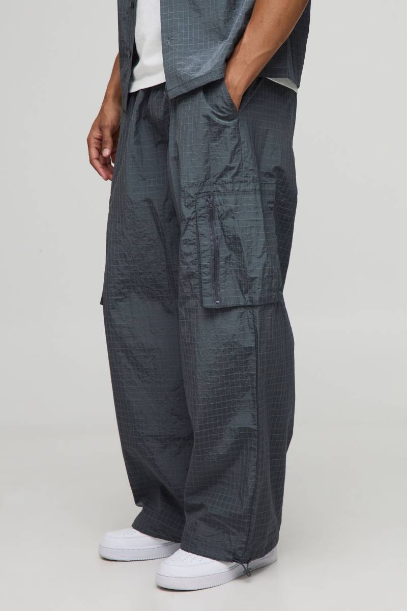 Parachute Technical Embossed Trouser - Dark Grey - L, Dark Grey von Technic