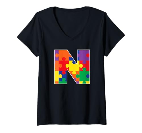 Damen Monogramm N in mehrfarbigen Puzzleteilen T-Shirt mit V-Ausschnitt Damen Monogramm N in mehrfarbigen Puzzleteilen T-Shirt mit V-Ausschnitt von Tee4Tu / Cookie Money Design