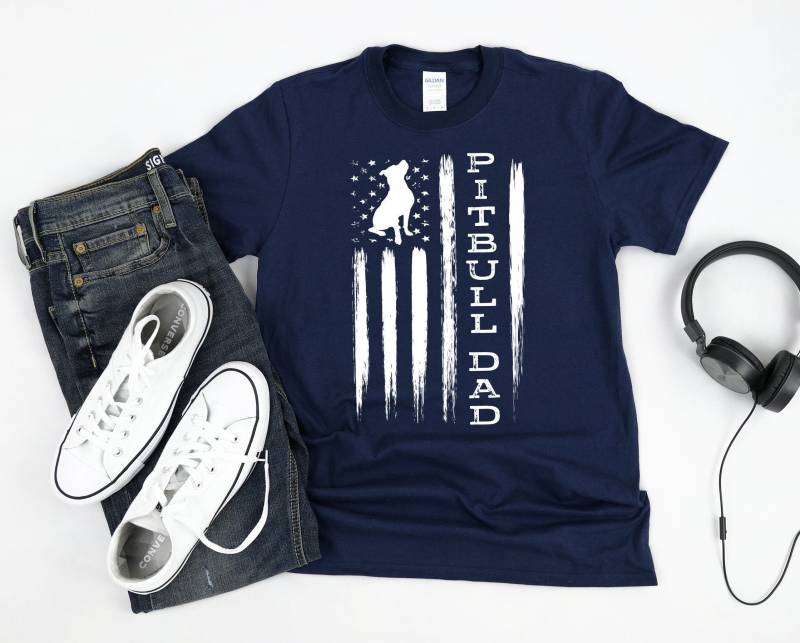 stolzer Hund Pitbull Dad Shirt - Mens American Pit Bull Flagge Geschenk Kurzarm Unisex T-Shirt stolzer Hund Pitbull Dad Shirt - Mens American Pit Bull Flagge Geschenk Kurzarm Unisex T-Shirt von TeeShirtSeason